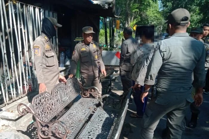Aset Pemkot Surabaya Ditemukan di Lapak Barang Bekas, Satpol PP Intensifkan Patroli