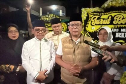 Gubernur Banten Sampaikan Duka, Janji Lanjutkan Pembangunan yang Dirintis Almarhum Rusdi 2 Gubernur Banten Sampaikan Duka, Janji Lanjutkan Pembangunan yang Dirintis Almarhum Rusdi