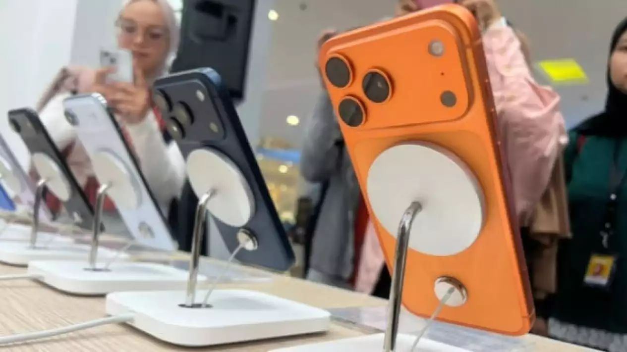 Harga iPhone 2026 Saat Seri Lama Justru Lebih Menguntungkan