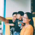 Membangun Kepercayaan Diri Anak: 5 Kalimat Ajaib yang Perlu Diajarkan Orang Tua Sejak Dini 3 Membangun Kepercayaan Diri Anak 5 Kalimat Ajaib yang Perlu Diajarkan Orang Tua Sejak Dini
