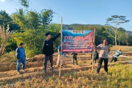 Tragedi PETI Sukabumi: Longsoran Tebing Tewaskan Penambang, Satu Luka Ringan 2 Tragedi PETI Sukabumi Longsoran Tebing Tewaskan Penambang, Satu Luka Ringan
